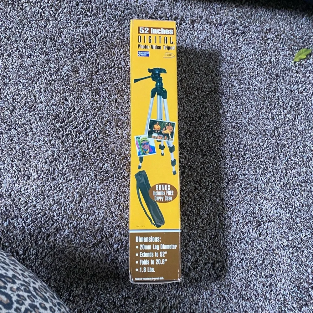 52” digital video/photo tripod
